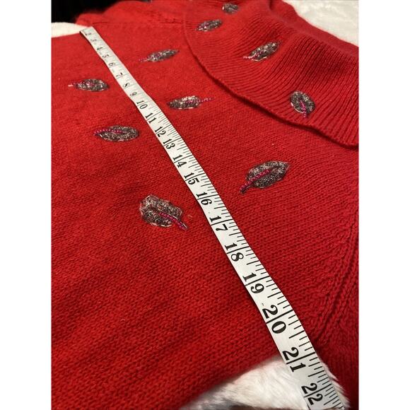 Vintage Soft Red Silk‎ Wool Angora Blend Beaded Leaves Off Shoulder Sweater Sz L - Picture 5 of 9